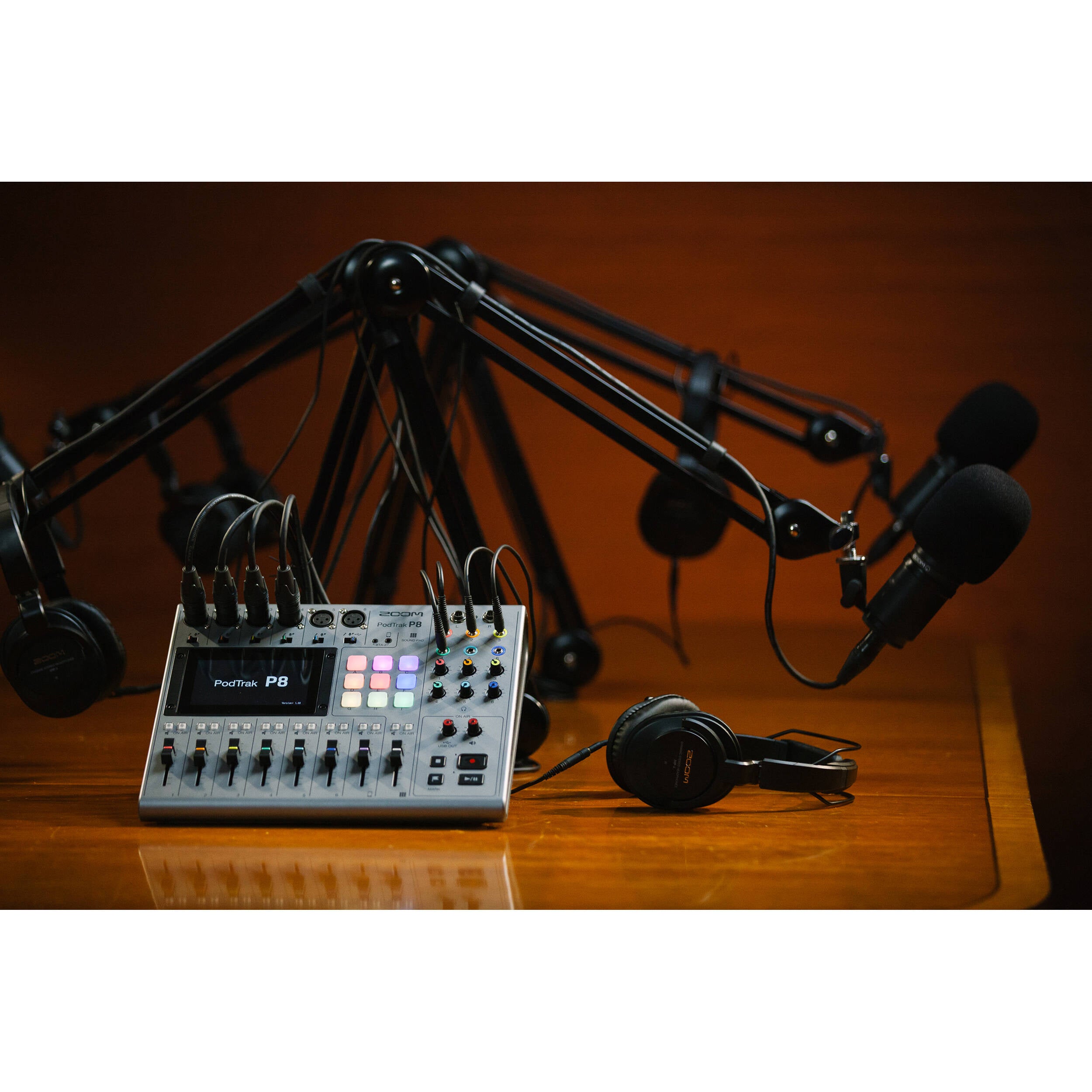 Enregistreur de podcast multipiste portable Zoom PodTrak P8