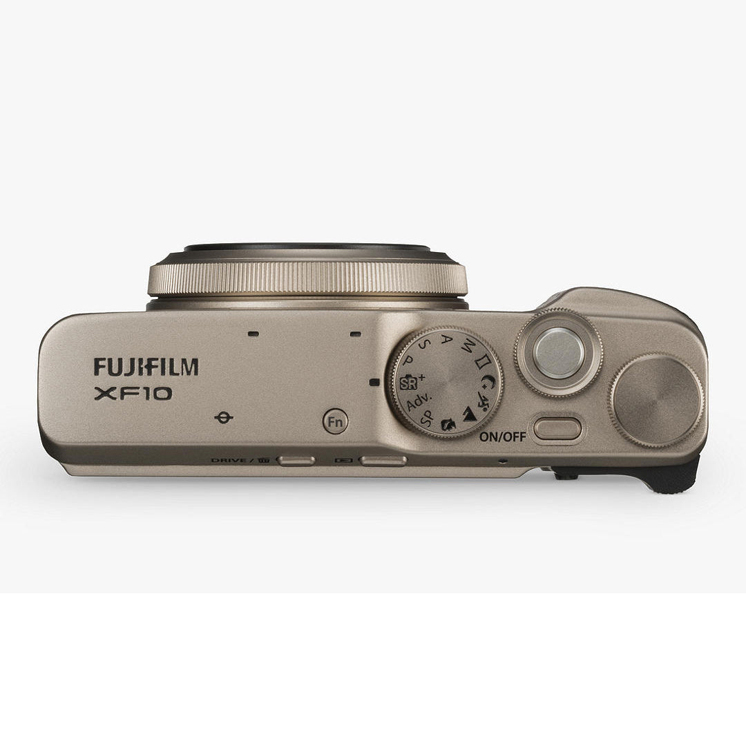 FujiFilm XF 10 Digital Camera with 18.5mm Wide Angle Lens 600020264