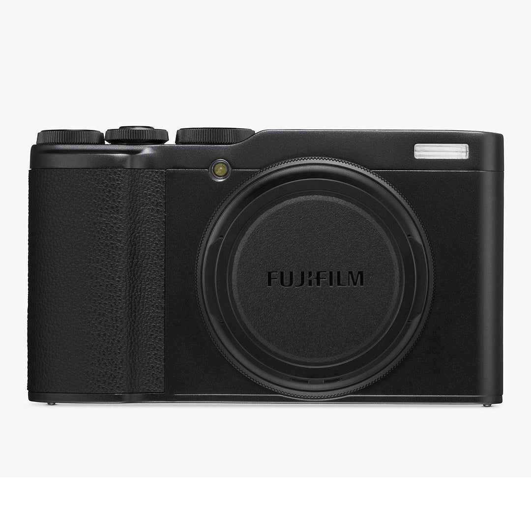 Caméra numérique Fujifilm XF 10 avec un objectif grand angle de 18,5 mm