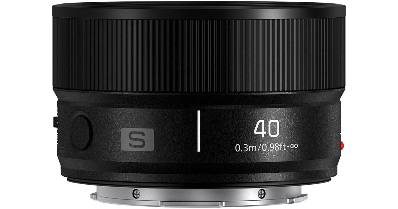Panasonic LUMIX S 40mm f/2 Lens (Black)