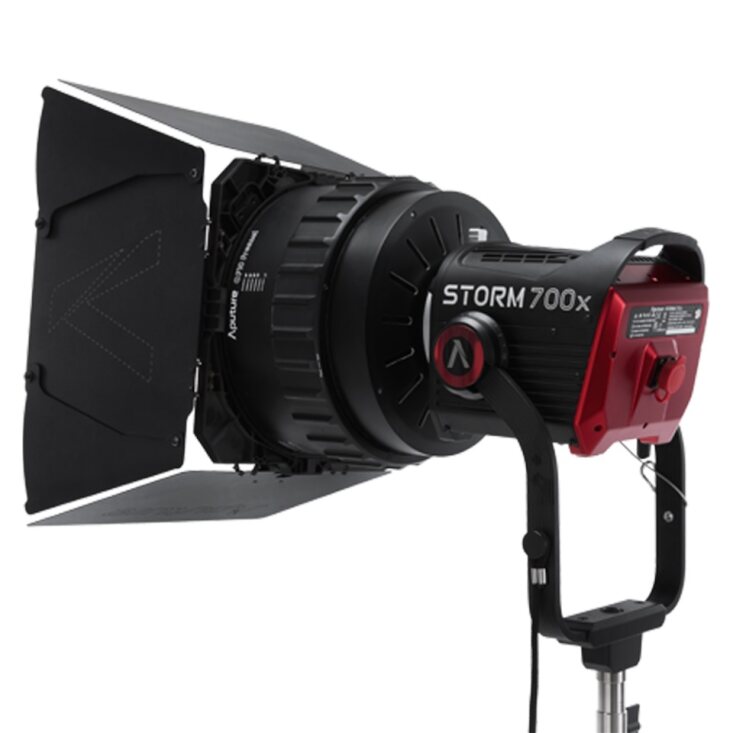Aputure CF10 Fresnel and Barn Doors Kit