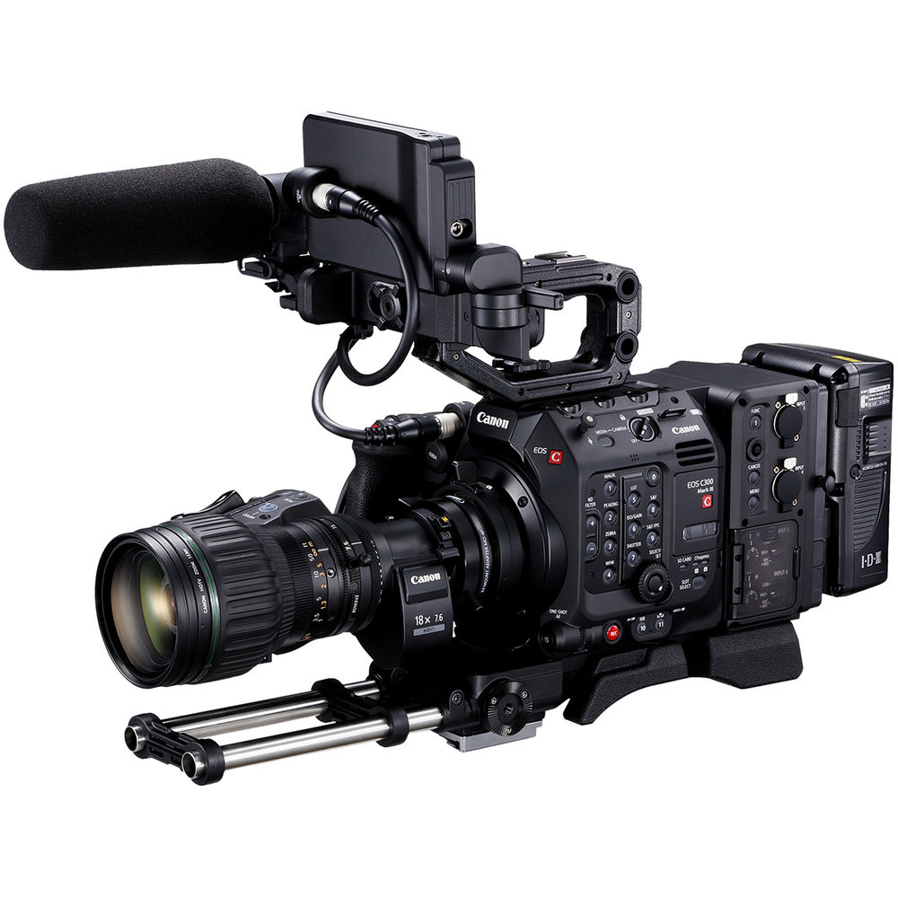 Canon EOS C300 Mark III Digital Cinema Camera EF Lens Mount - Boîtier  seulement