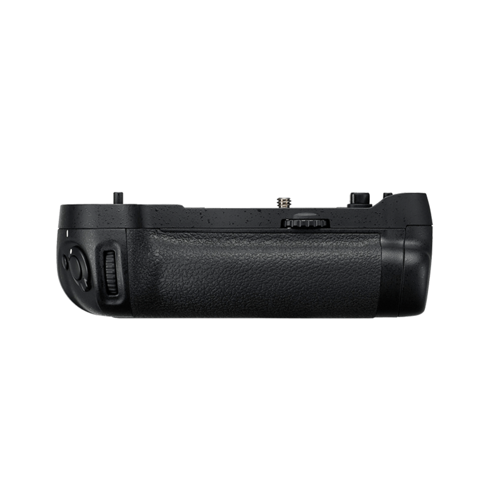 Nikon MB-D17 Battery Grip