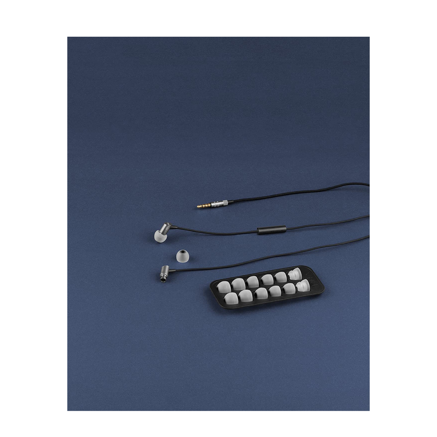 RHA S500 Universal - Bruit Isolaçage des écouteurs compacts intra-auriculaires avec télécommande et microphone universels