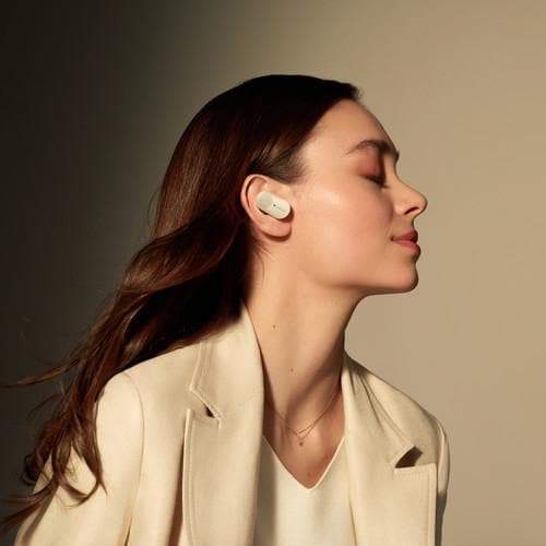 SONY WF-1000XM3 True Elecphones intra-auriculaires du bruit sans fil avec Silver Mic - Boîte ouverte - manquant quelques conseils d'oreille
