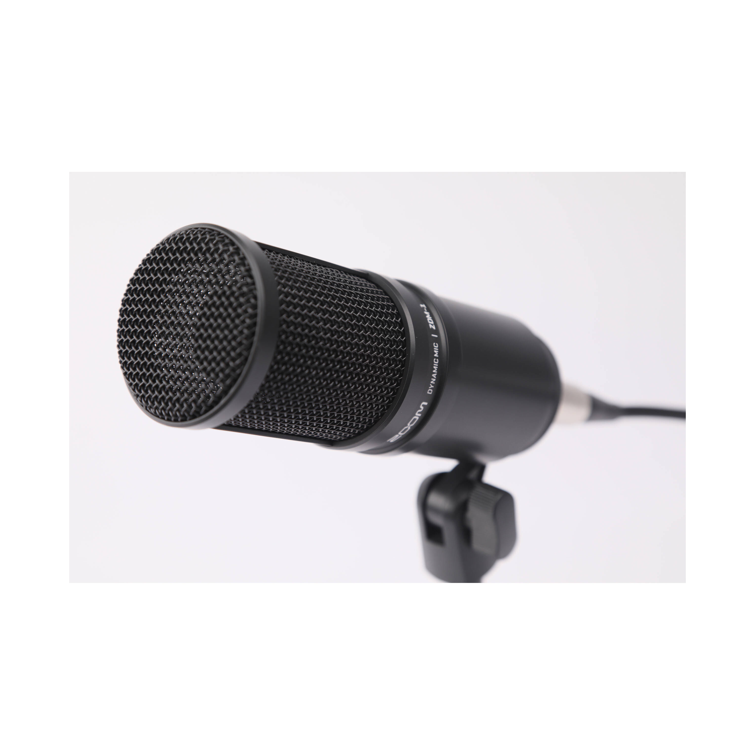 Pack de micro de podcast Zoom ZDM-1 avec écouteurs, pare-brise, XLR et support de table