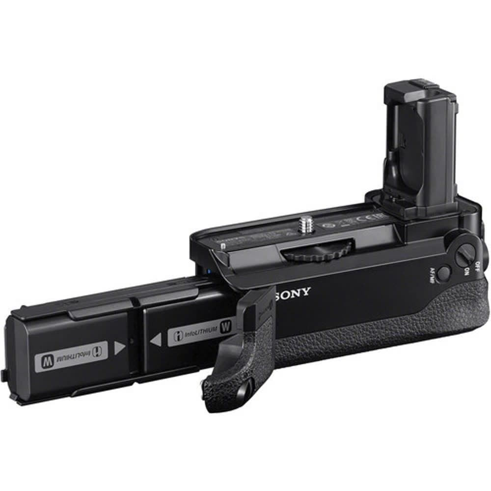 Sony VG-C1EM Vertical control grip for a7/a7R/a7S cameras